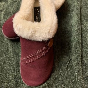 Clarks slippers for women